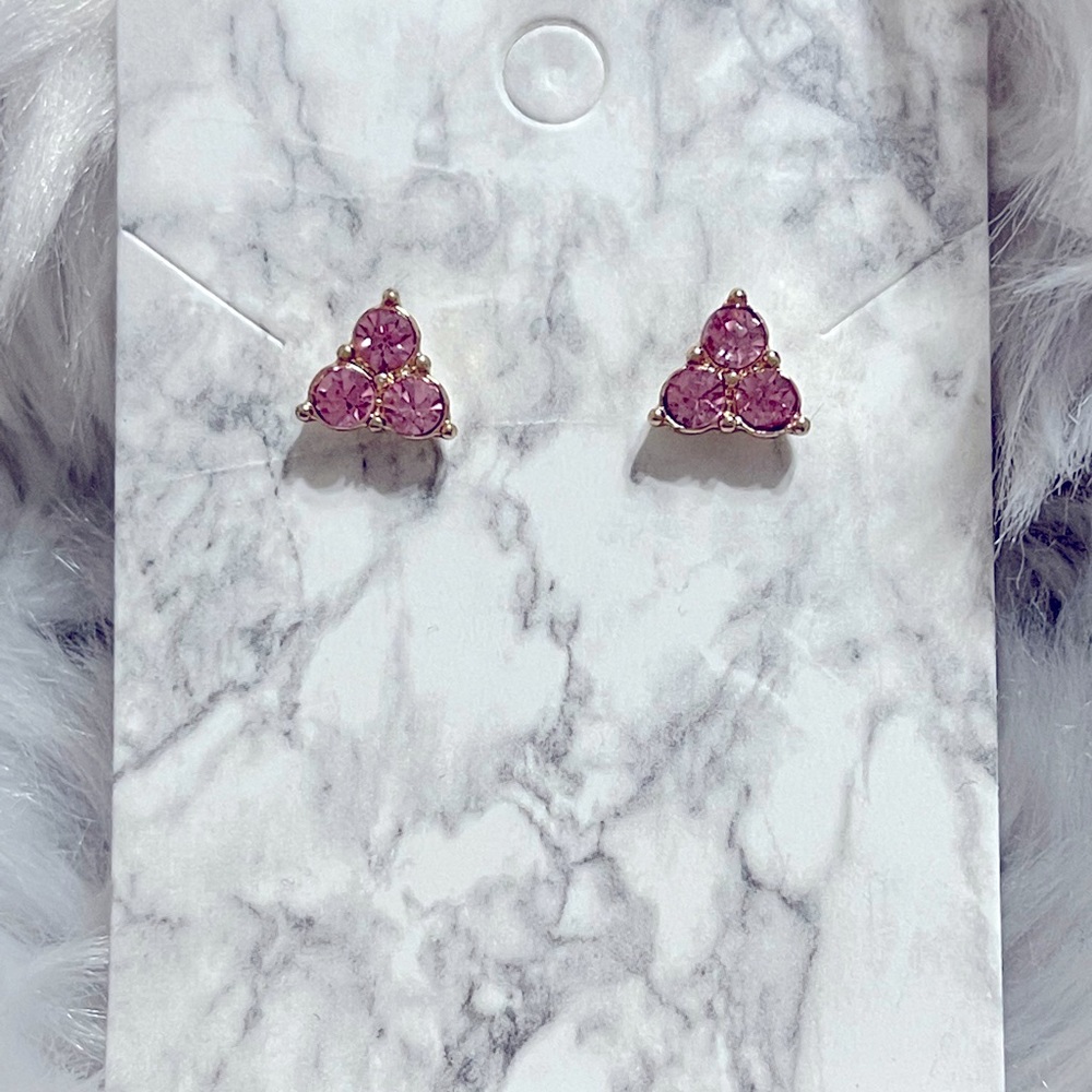 Earrings/Studs